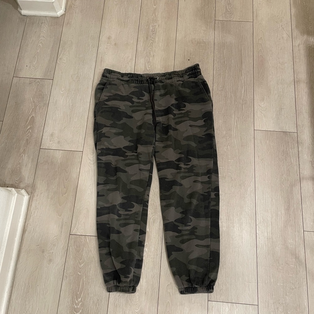 Sweat pants